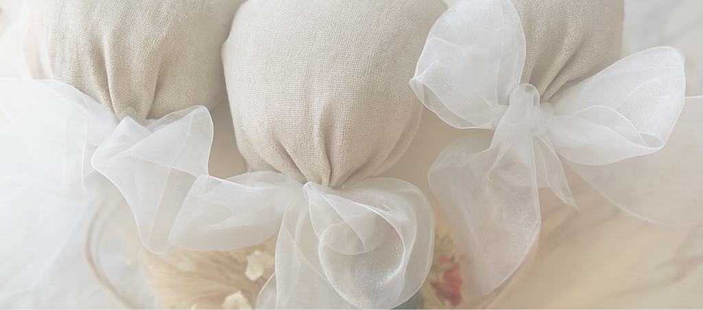 Ballon’s, linen, birthday, fabric, bows, designer, kids , nursery inspiration, fashion , trending kids Handmade in New Zealand personalised kids whimsical decor , room art, gift, special occasion.keep sake